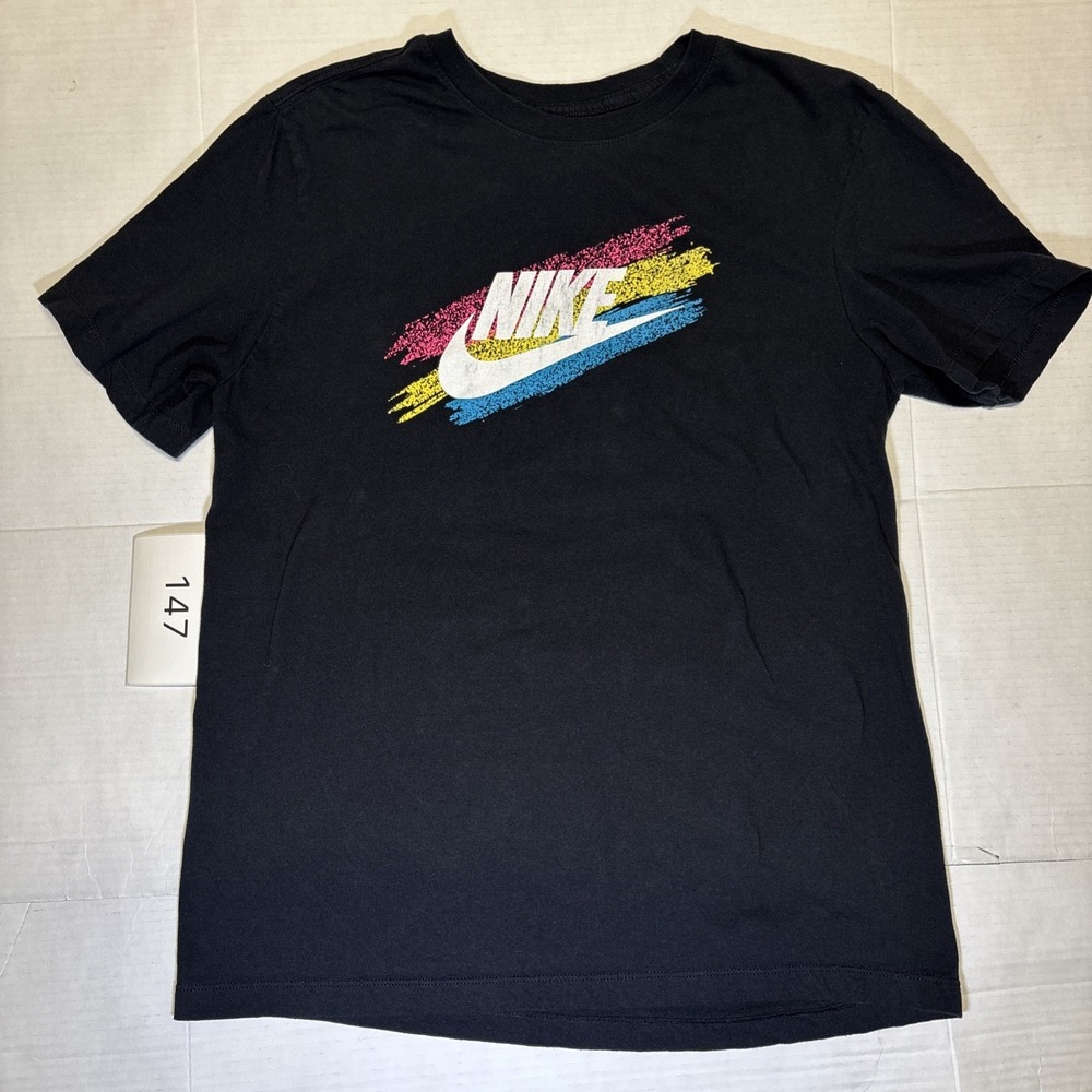 Nike The Nike Tee Mens Medium Black Graphic Swoosh T-Shirt 100% Cotton